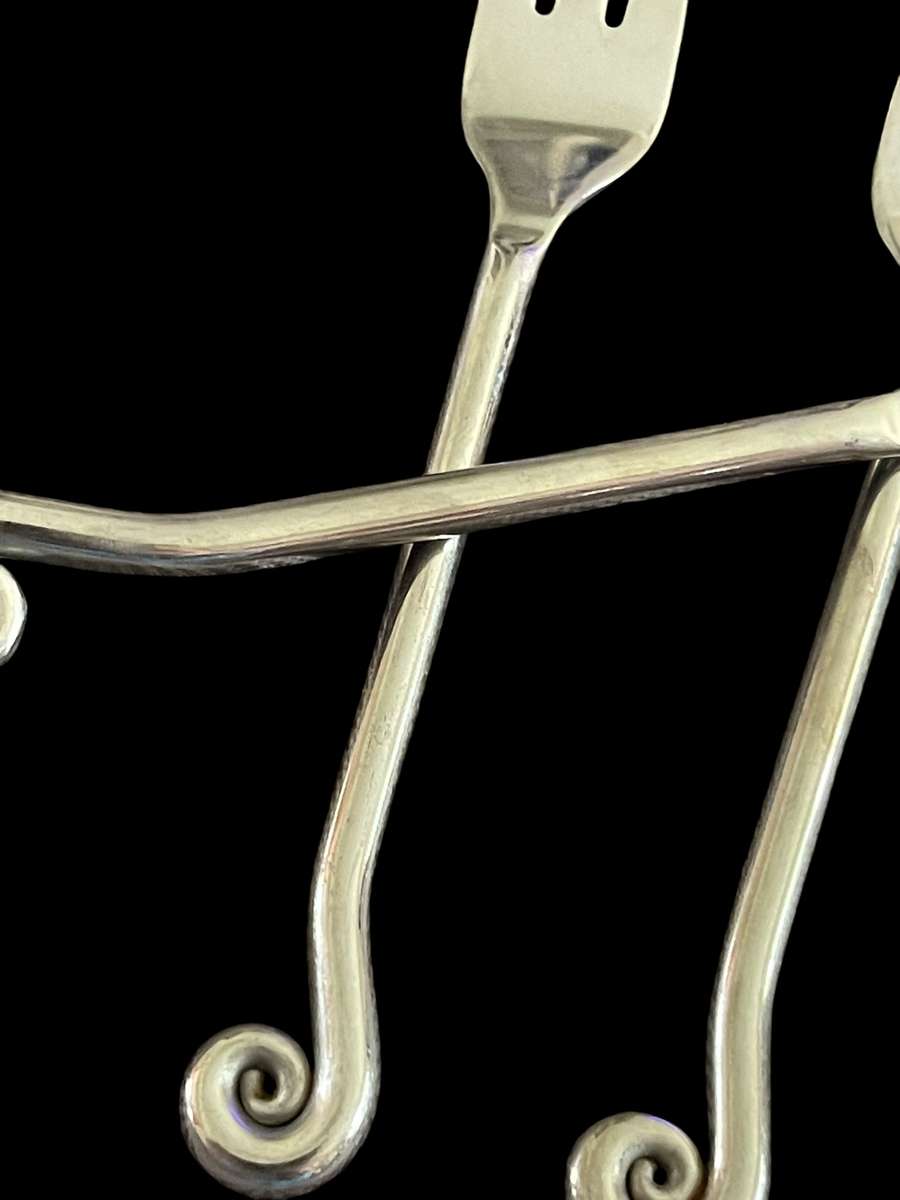 Carrol Boyes style cake forks