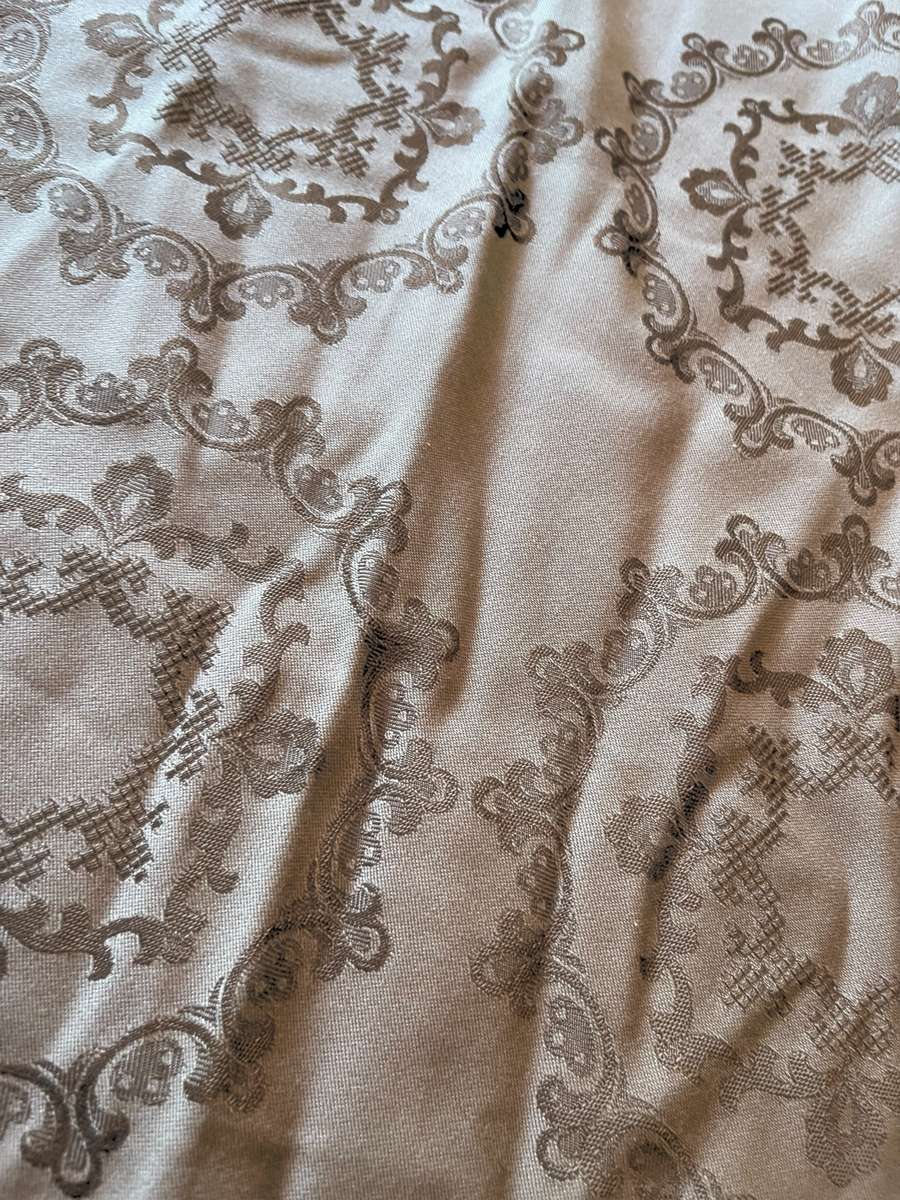 Tablecloth/throw brocade