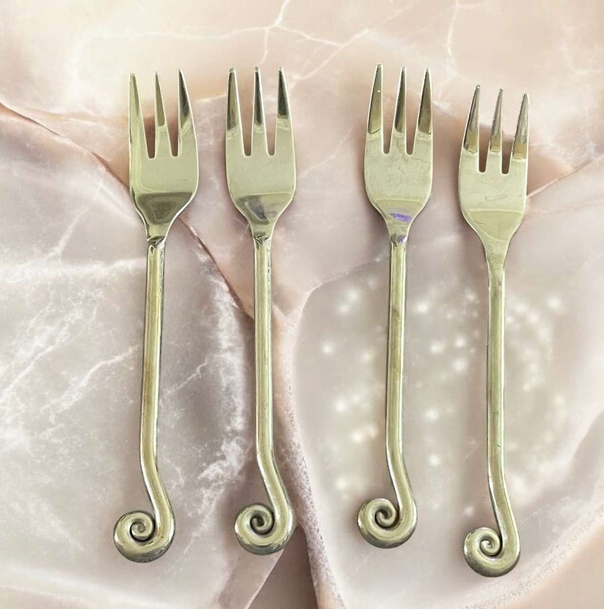 Carrol Boyes style cake forks