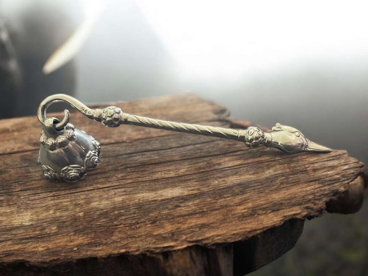 Candle snuffer Jenna Clifford