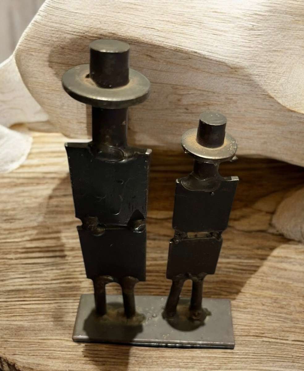 Paperweight/ornament metal/bronze(?)