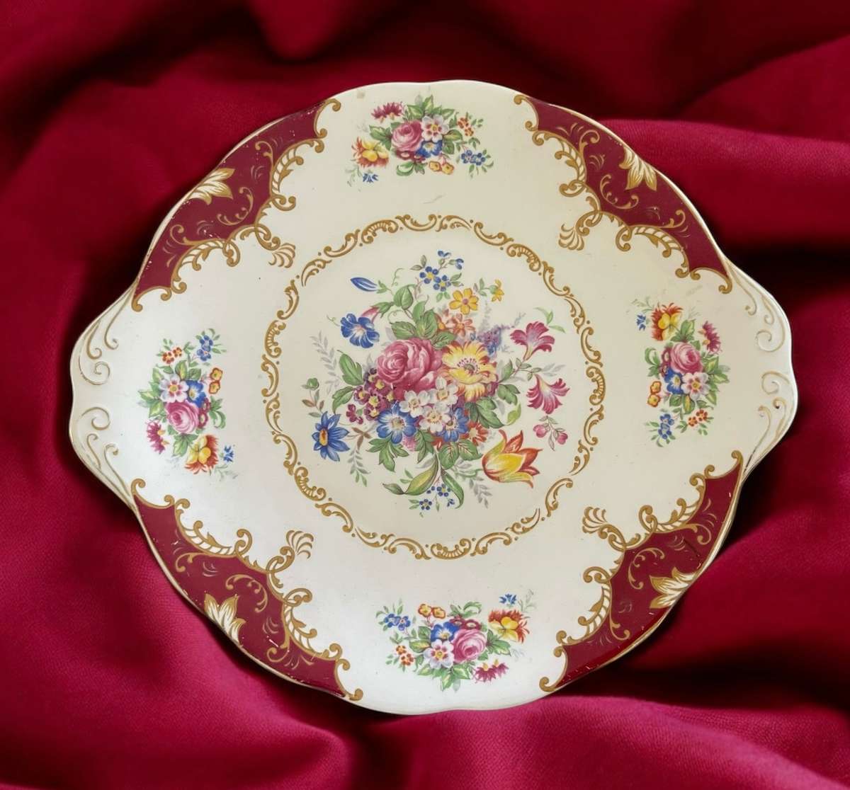 Cake platter Royal Albert Canterbury