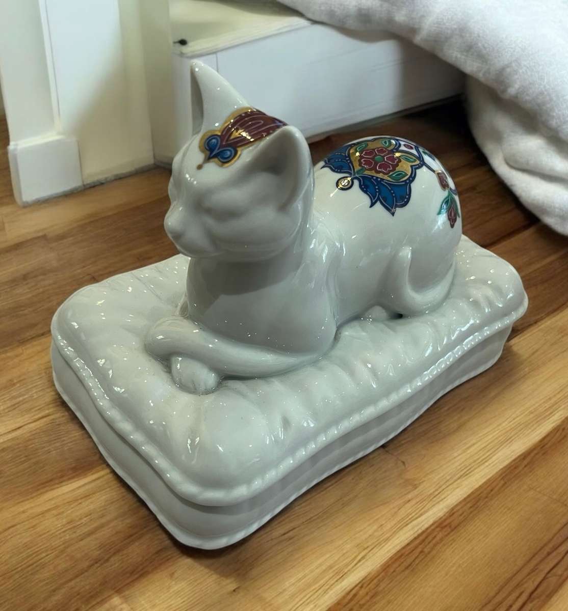 Jewellery/trinket holder Elizabeth Arden