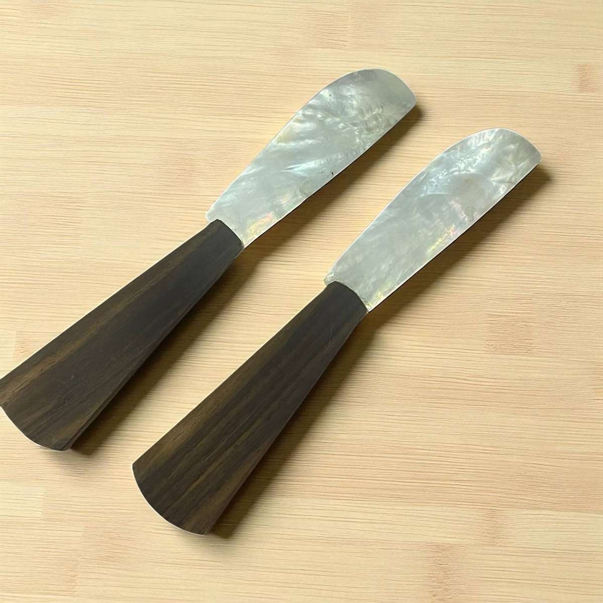 Butter/caviar knife(NR48) each