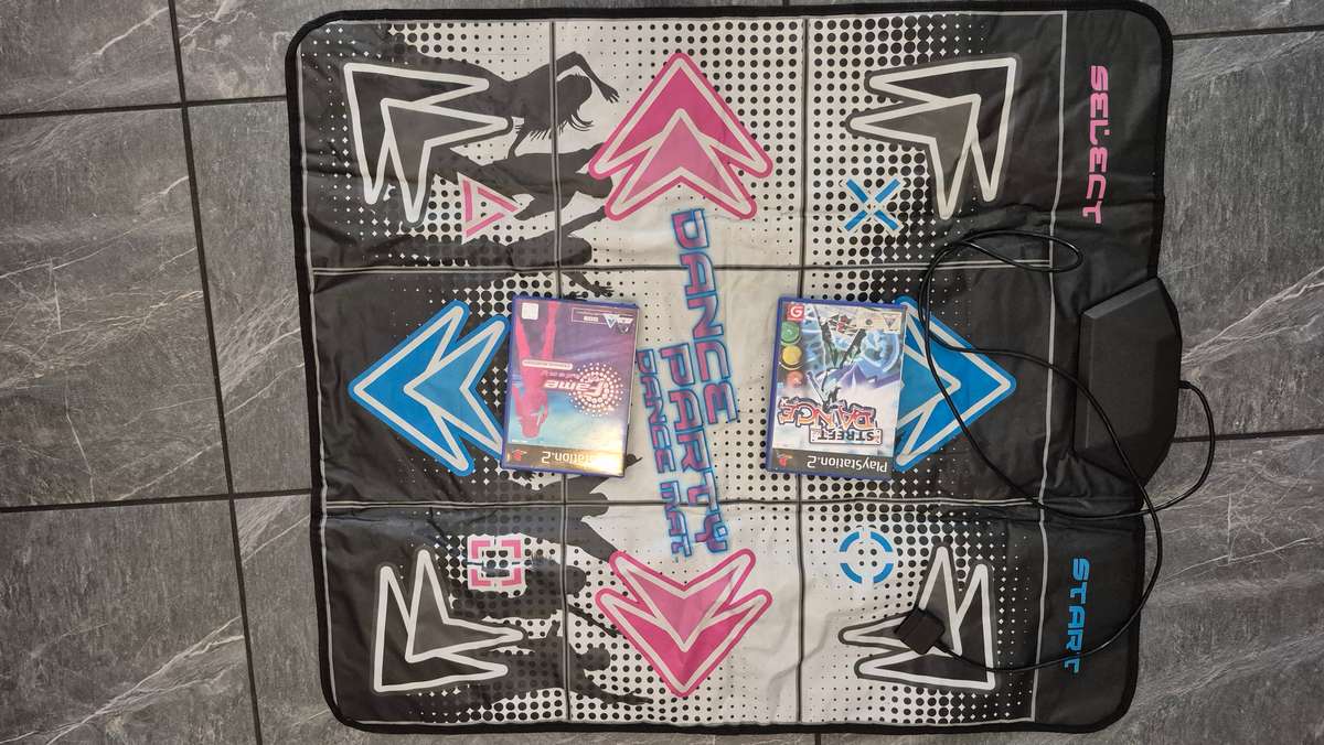 PS2 Bundle - Slim Console, 2 controllers, 15 Games, memory card, cables, Eye Toy, Dance Mat