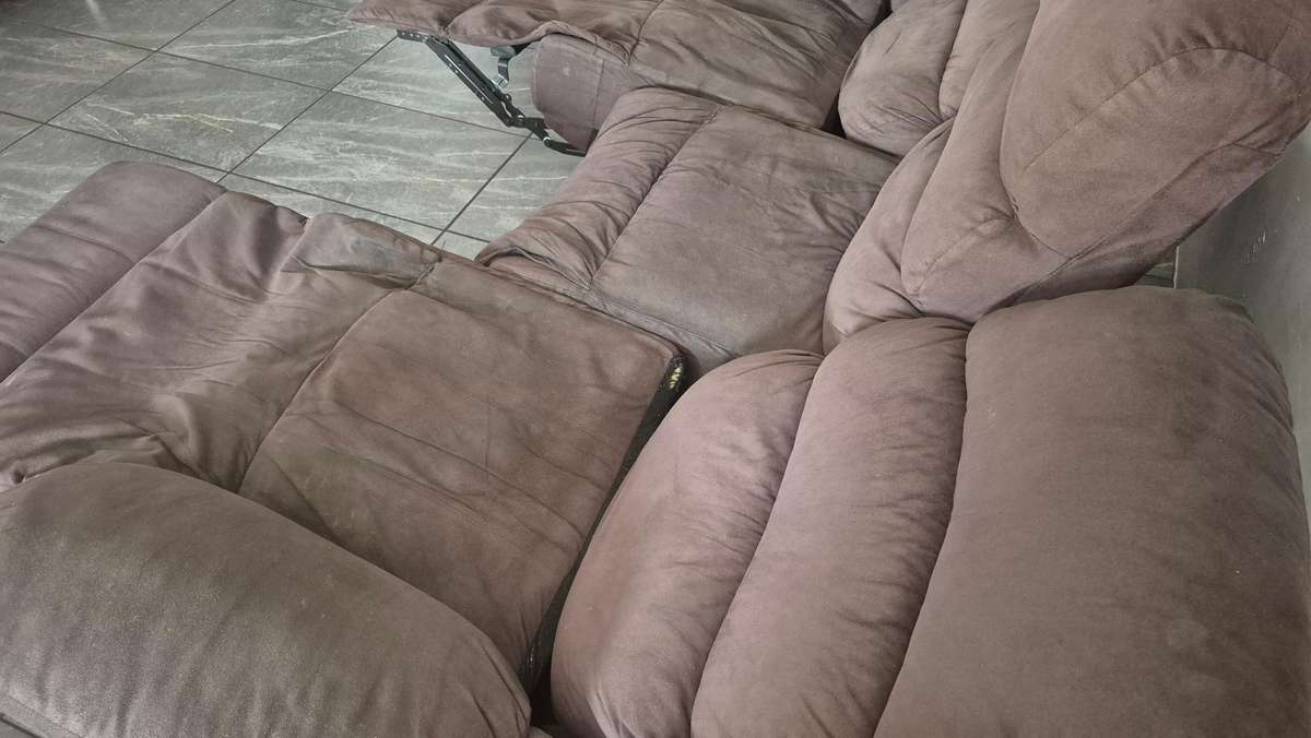 3 piece 3 action recliner brown