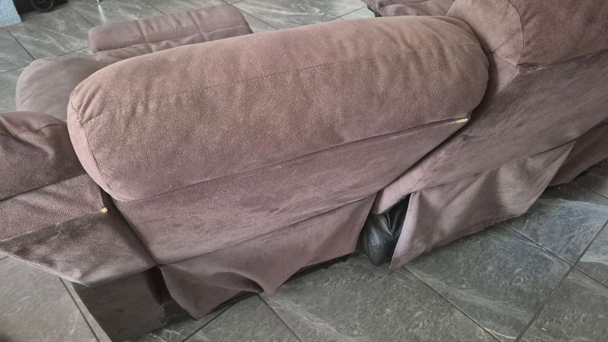 3 piece 3 action recliner brown