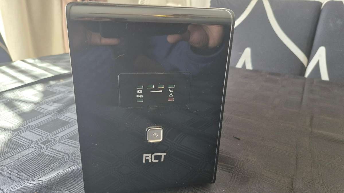 RCT 2000VA/1200W UPS