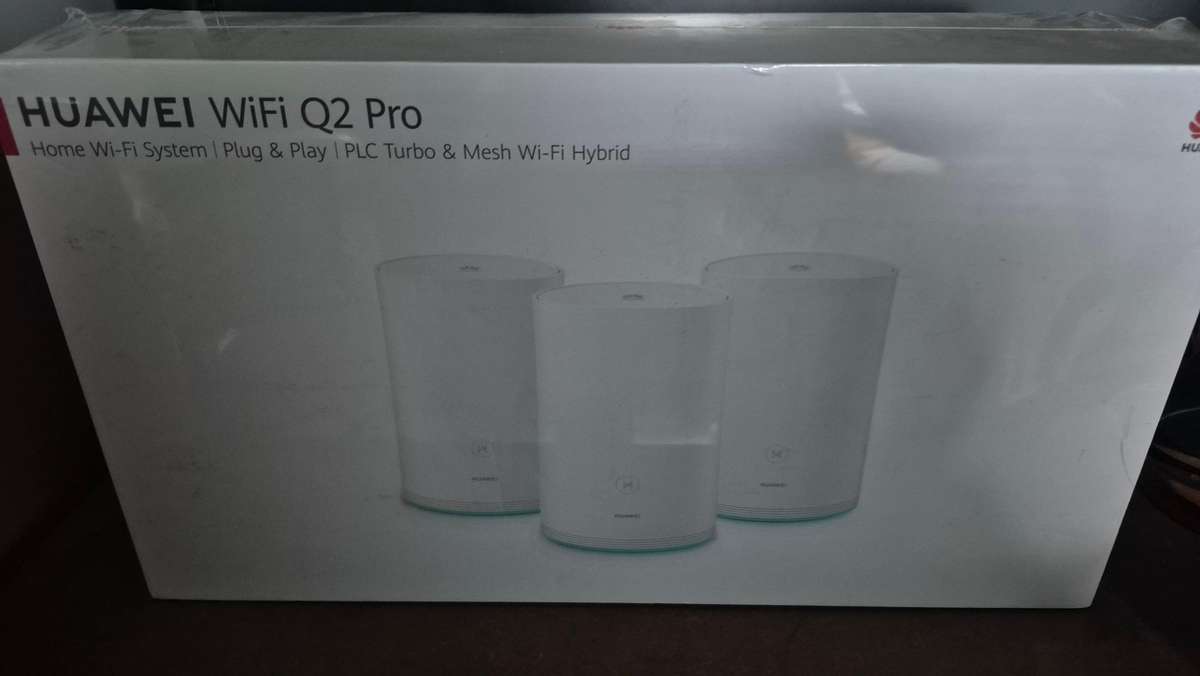HUAWEI WiFi Q2 Pro (3 Pack · Hybrid) - New. In sealed packaging.