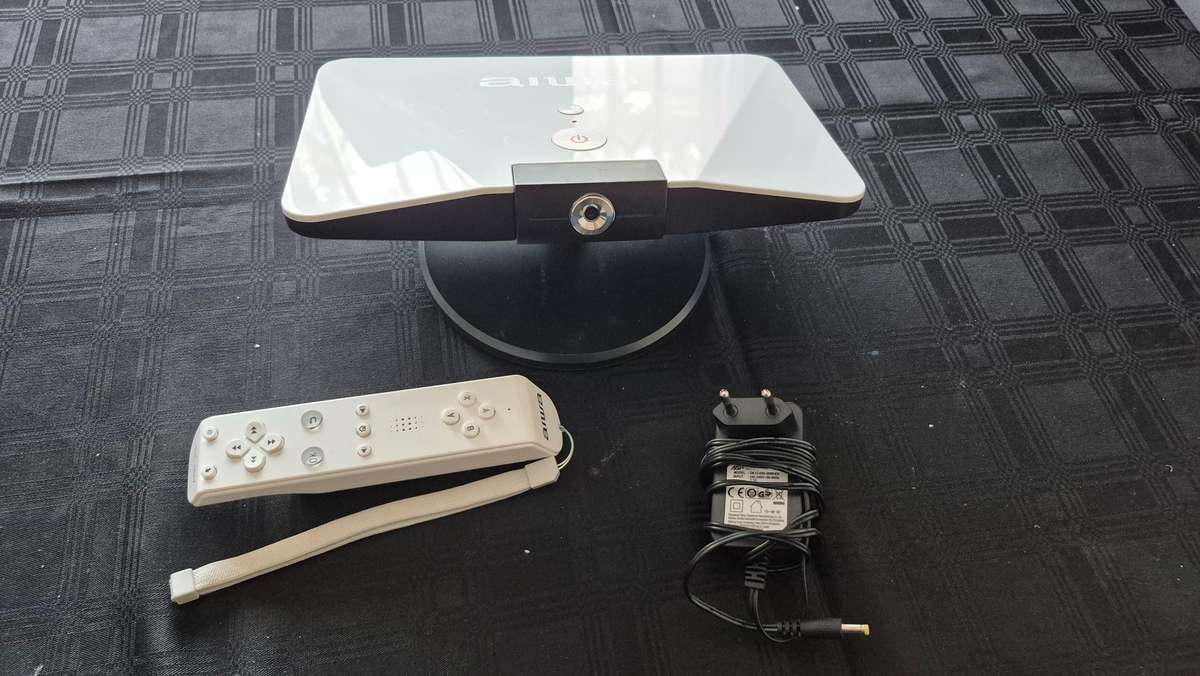 Aiwa Android AGT-23 Console System