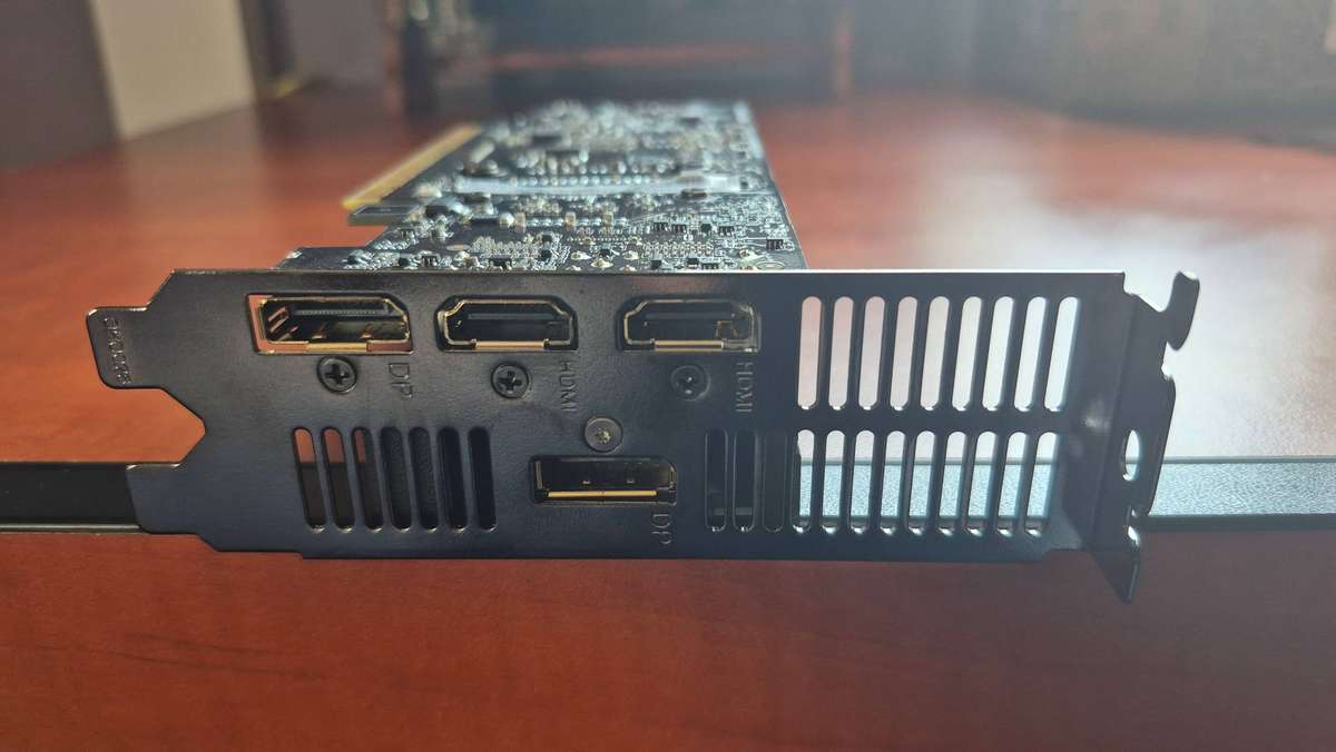 GeForce RTX 3050 OC Low Profile 6G