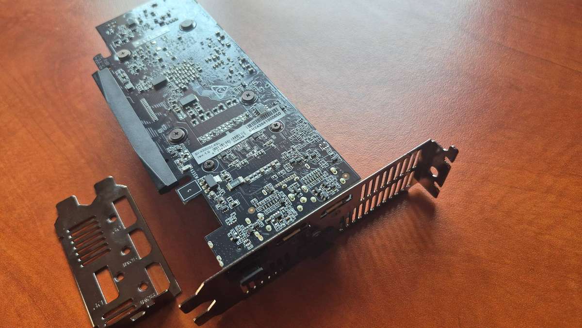 GeForce RTX 3050 OC Low Profile 6G