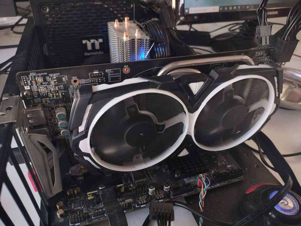 RX 580 4gb MSI ARMOR