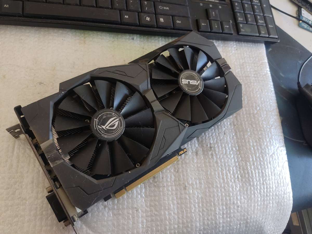 Asus STRIX RX 570 4GB