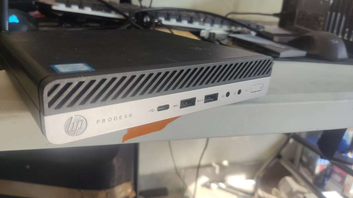 HP Mini PC / Intel Core i7-6700T / 8GB RAM / 500GB HDD