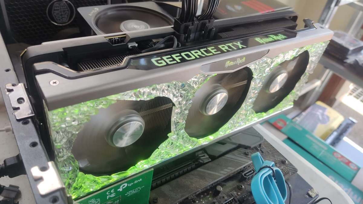 RTX 3070 - Palit GameRock