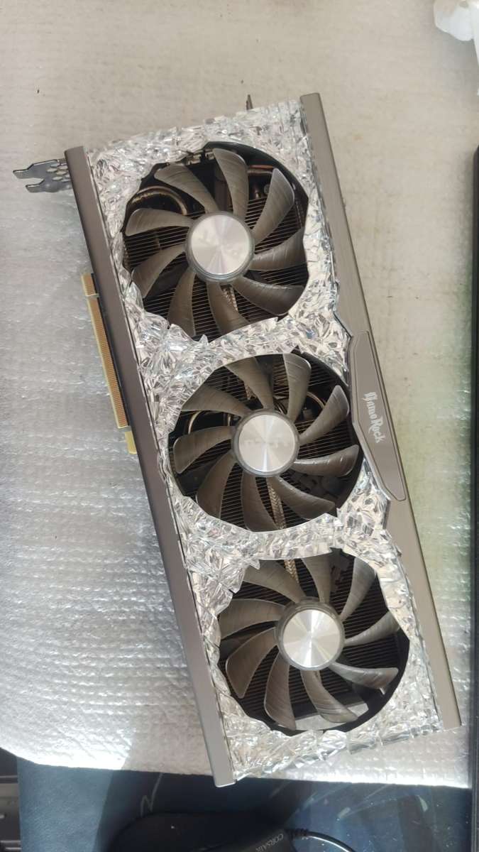 RTX 3070 - Palit GameRock