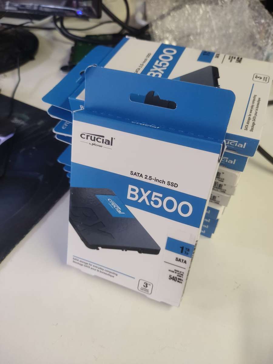 1TB 2.5" SSD - Crucial BX500