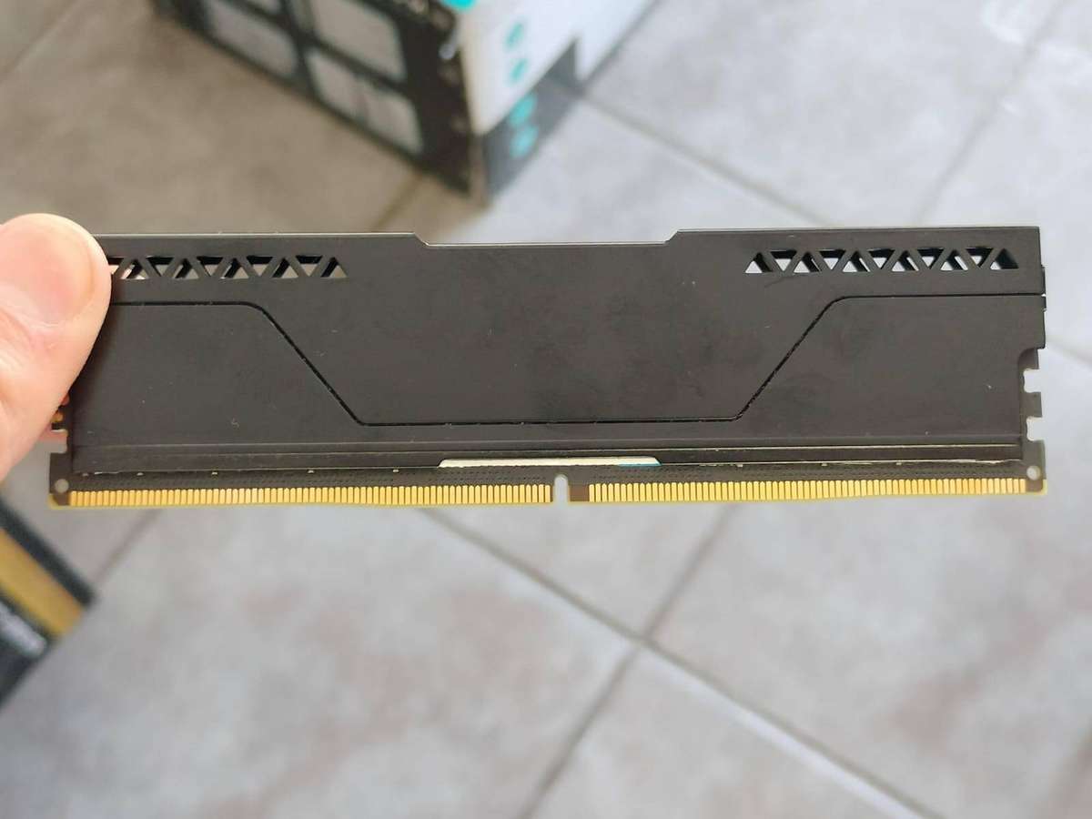 32GB DDR5 Desktop RAM - Crucial 5600mt/s + Heatsink