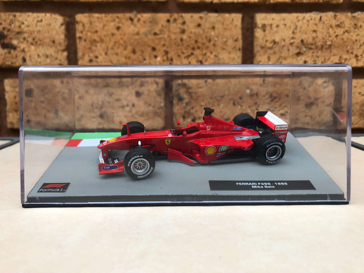 Ferrari F399, 1999 (#3, Mika Salo) + magazine