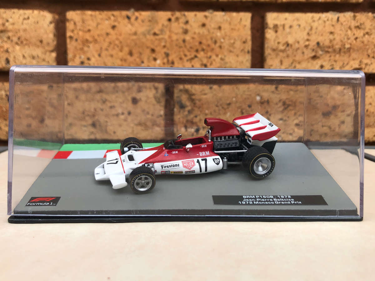 BRM P160B, 1972 Monaco GP (#17, Jean-Pierre Beltoise) + magazine