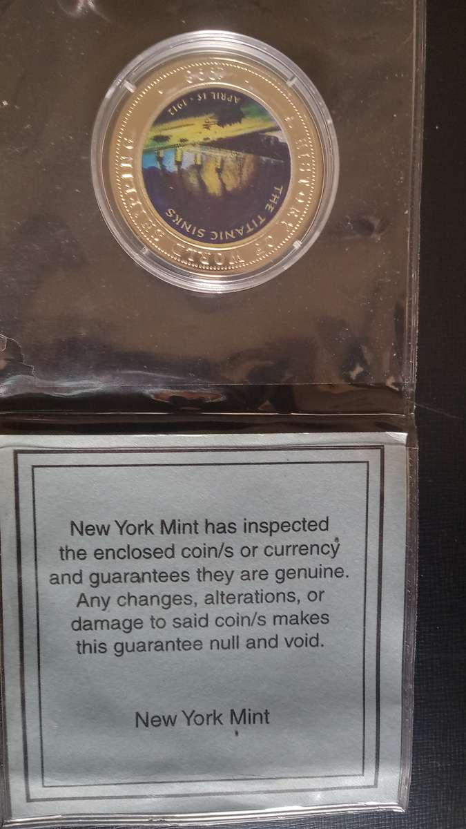 SOMALIA 25 SHILLING 1998 THE TITANIC SINKS COLOUR COIN IN CAPSULE