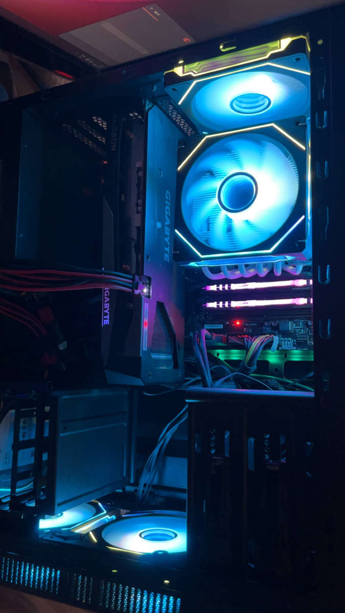 PC Desktops & All-in-Ones - High-End Gaming PC | RX 6600 XT | i5