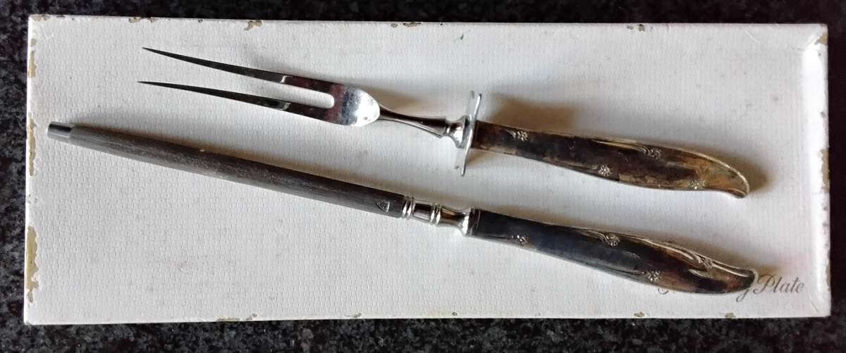 Community plate Cutlery Set Including 3 Piece Carving Set - 57 Pieces