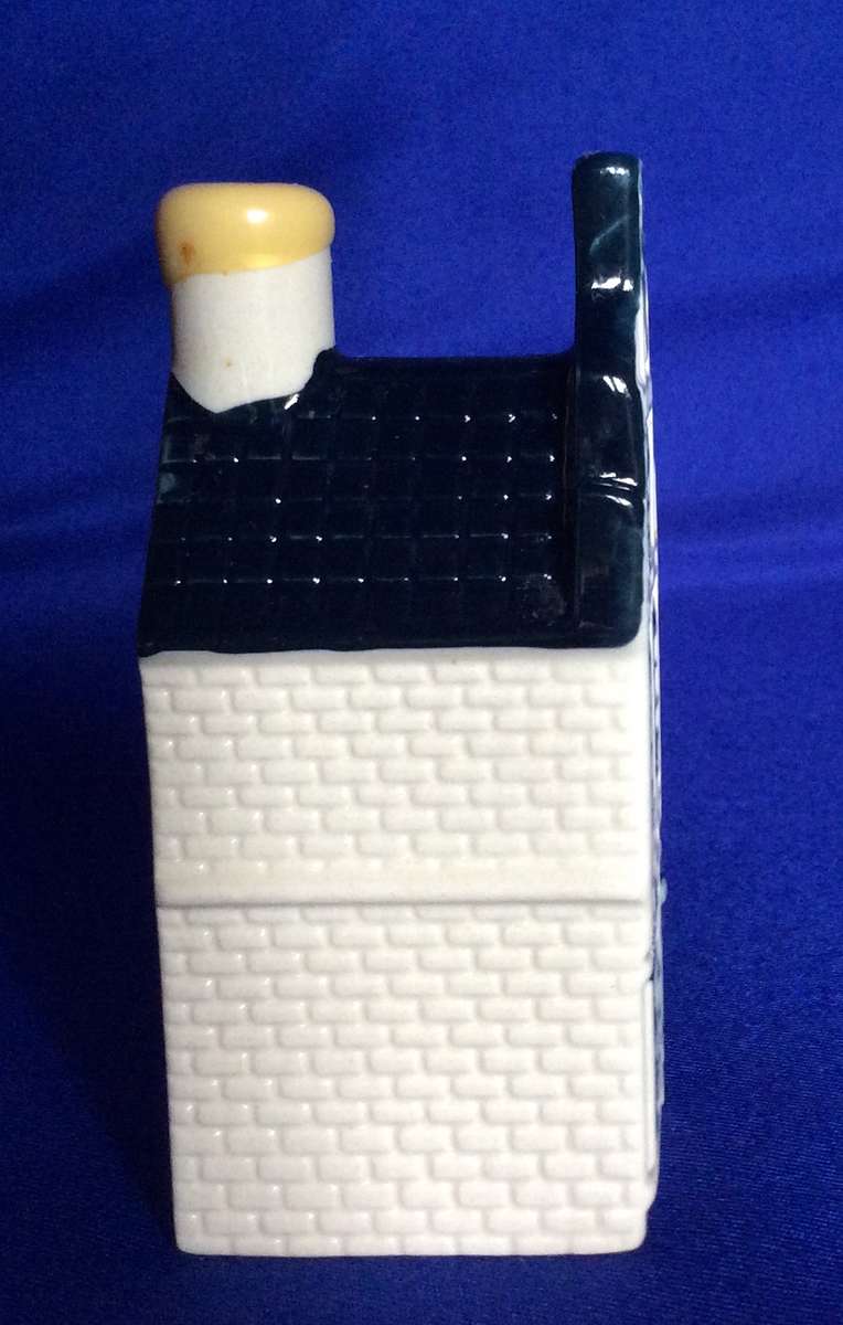 KLM Delft Miniature House No 24