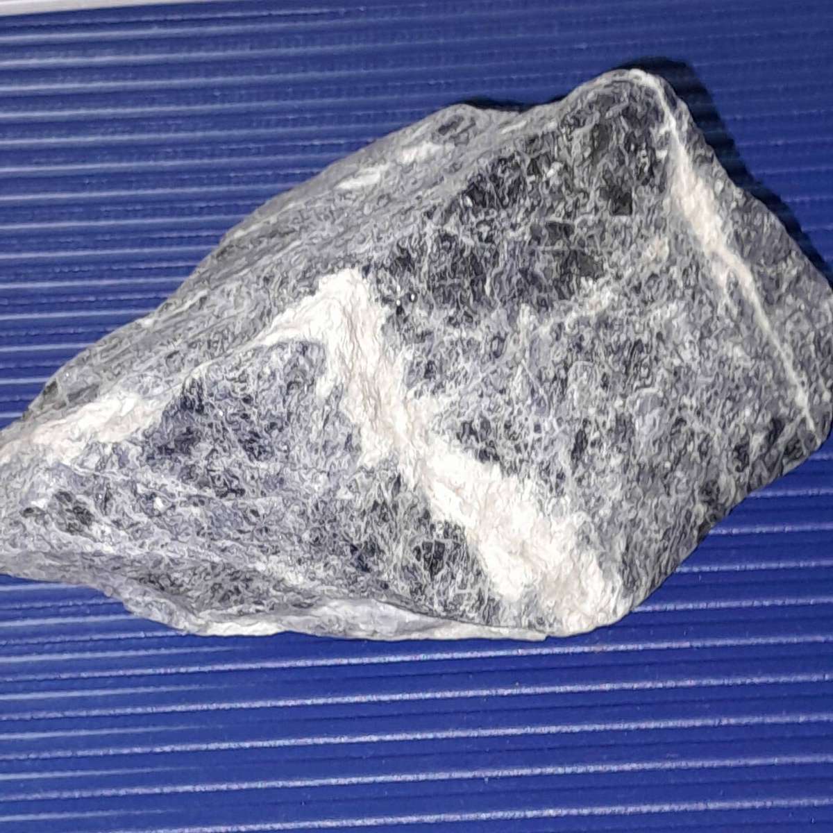 Sandstone, Serpentine and Fossilized Rock Specimens