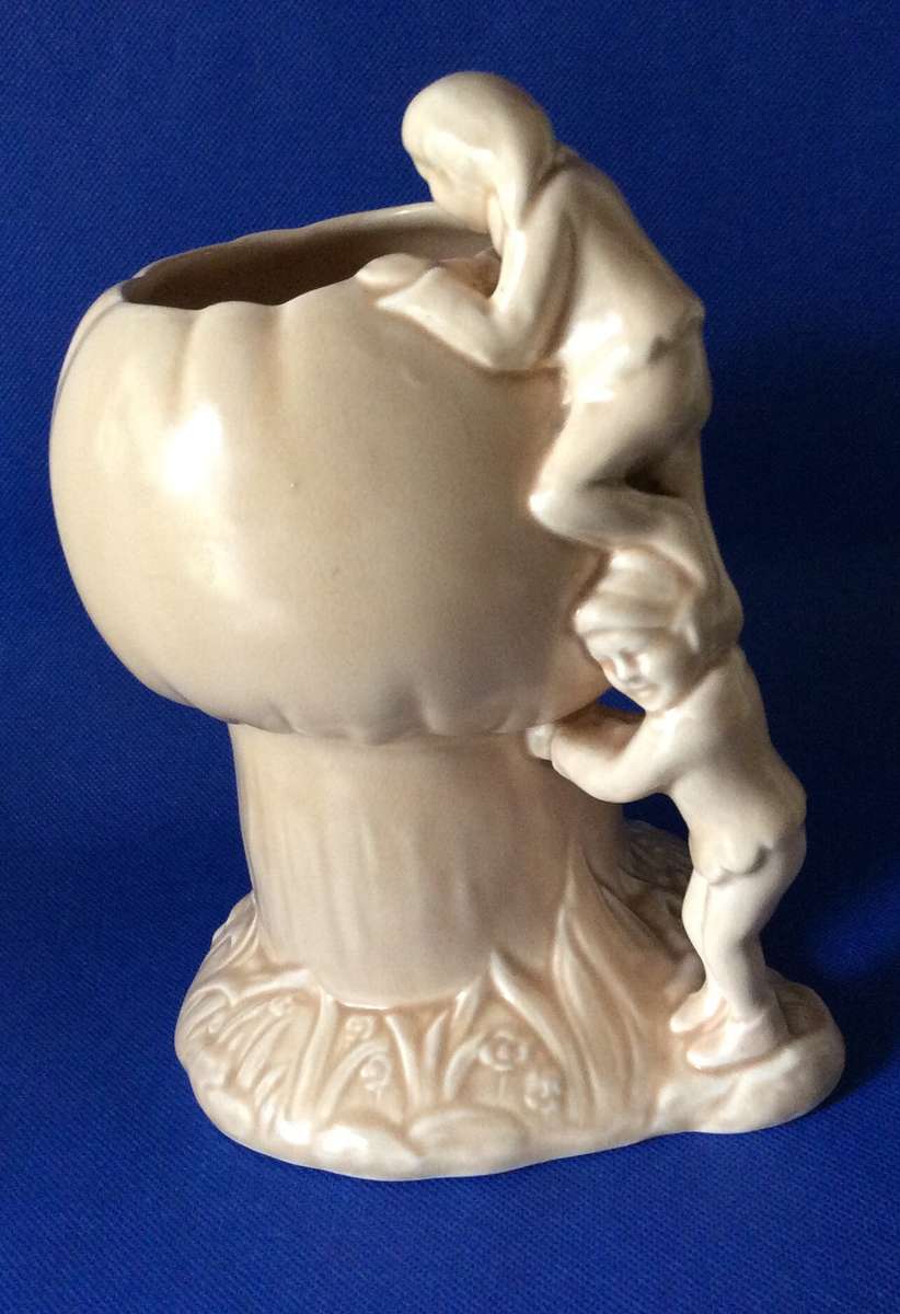 Vintage Sylvac Ceramic Gnomes and  Mushroom Vase