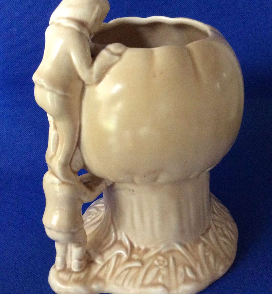 Vintage Sylvac Ceramic Gnomes and  Mushroom Vase