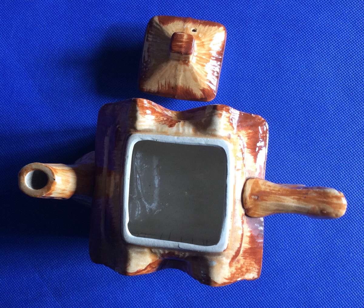 vintage Ceramic 3 Piece Thatched Cottage Tea Set