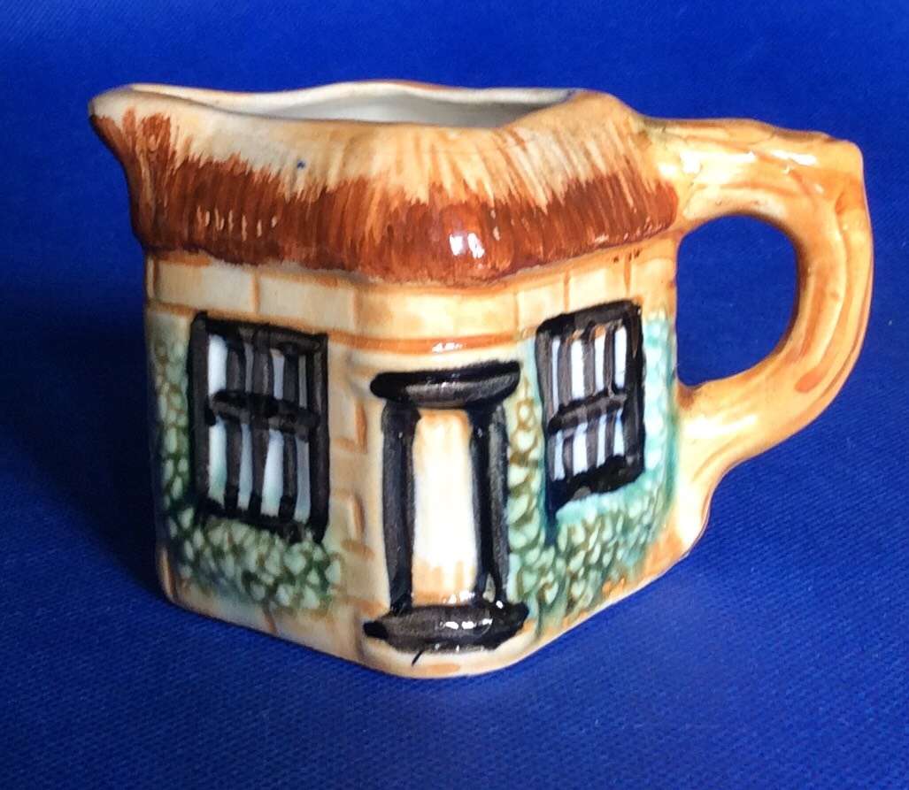 vintage Ceramic 3 Piece Thatched Cottage Tea Set