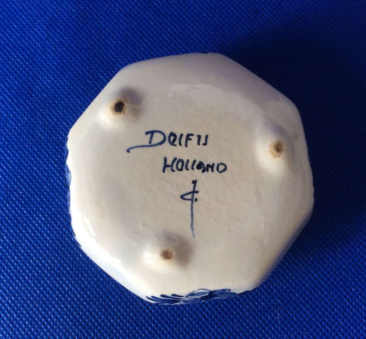 Delft Blauw  Holland New Silver Tea Strainer and Drip Bowl Plus 2 Small Delft Blue Bowls