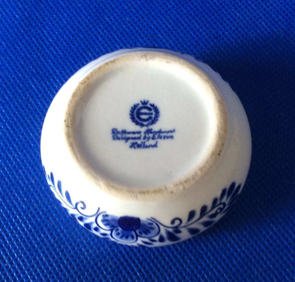 Delft Blauw  Holland New Silver Tea Strainer and Drip Bowl Plus 2 Small Delft Blue Bowls