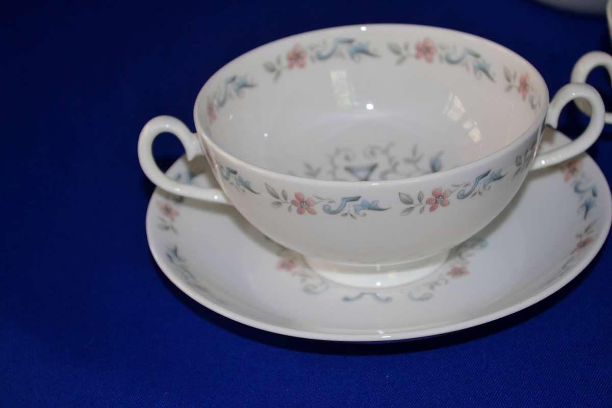 Vintage Ridgway Bone China Items 6 Pieces in the Pavan Pattern