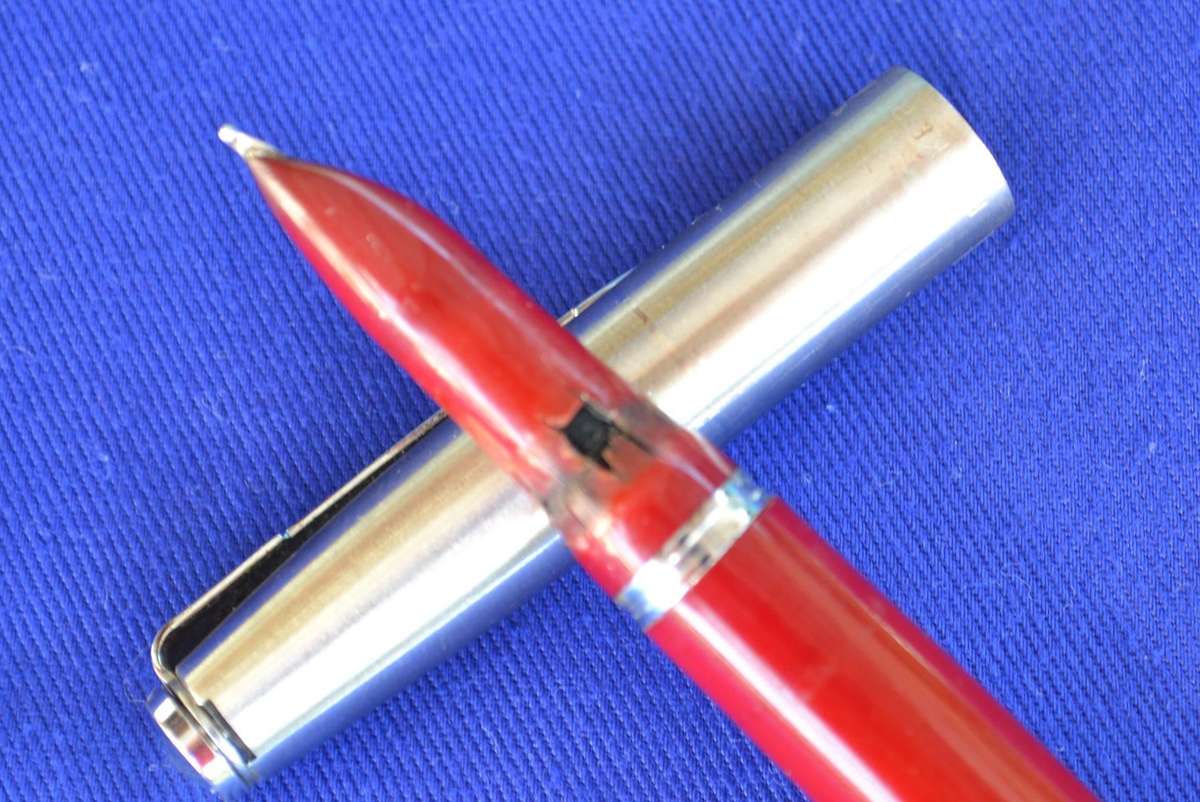 Parker 21  Fountain Pen in Original Box - Vintage