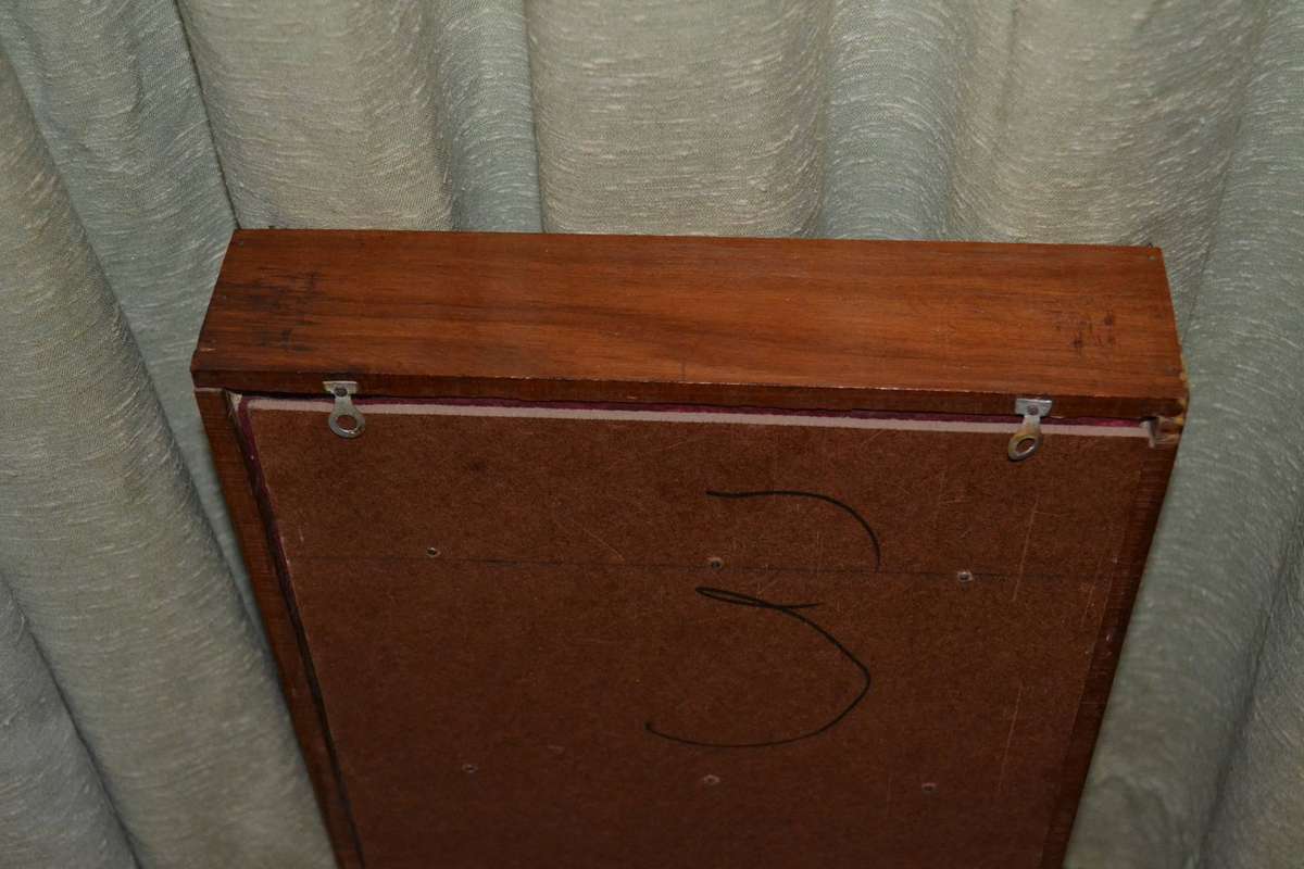 Collection of  Vintage Souvenir / Collectable Spoons in Display Case