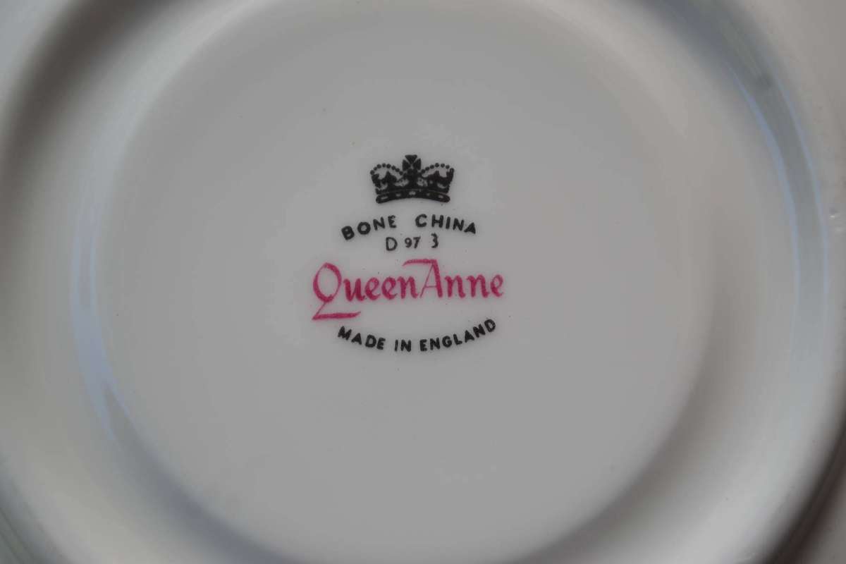 Queen Anne Vintage Trios "Forget Me Not" Pattern