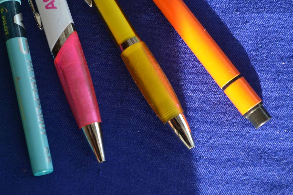 Assorted Ball Point  Pens in Leather Case - 14 Pieces