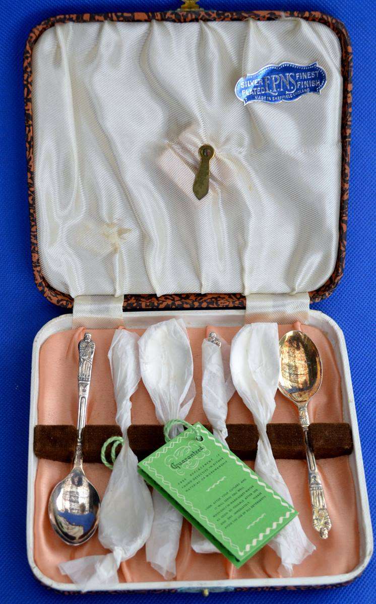 Set of 6 Silver Plate Apostle Spoons in Presentation Box