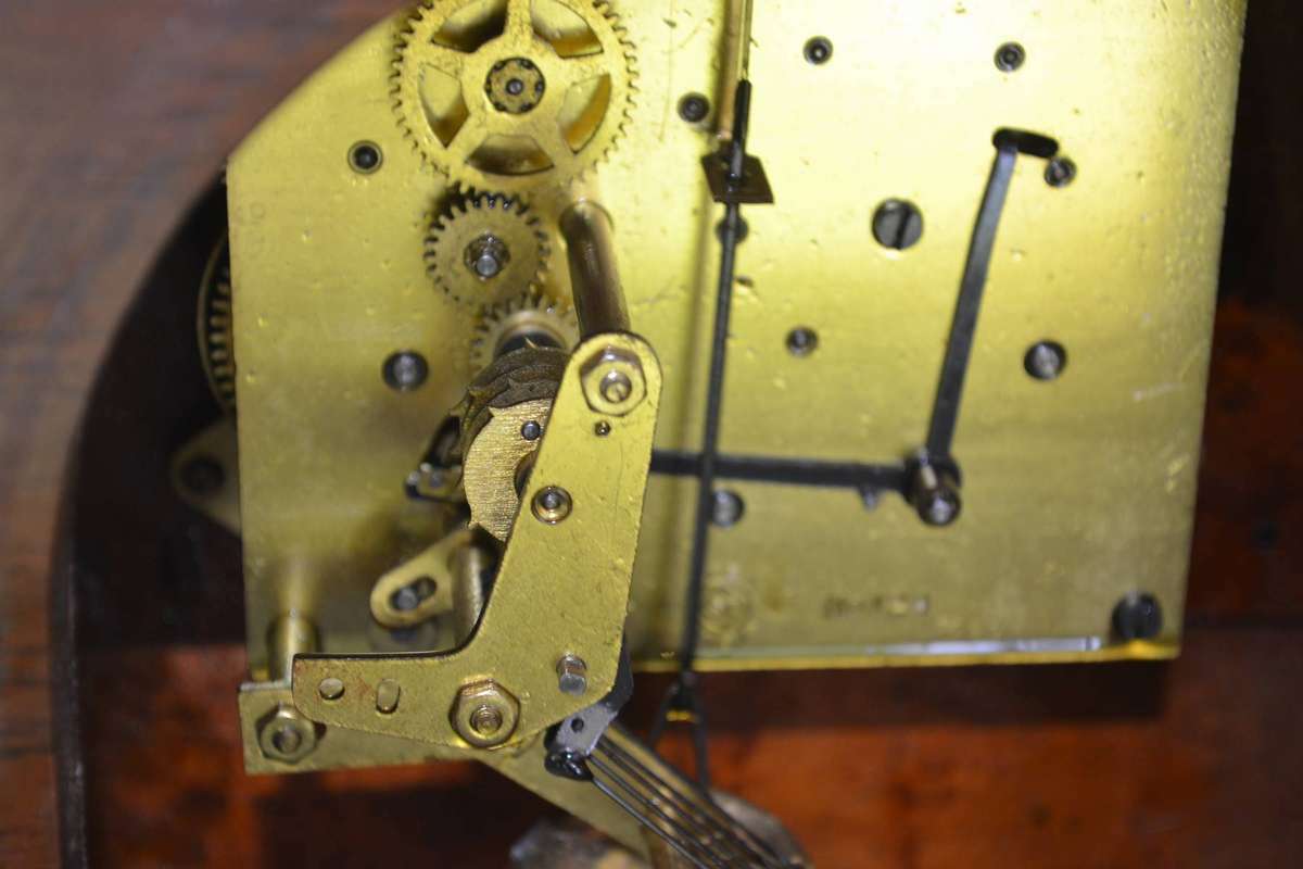 Seth Thomas Vintage Wooden Mantle Clock