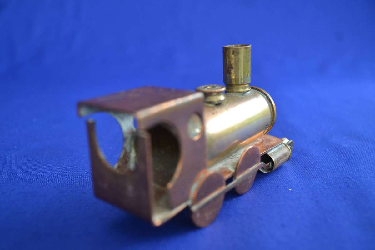 Royal Sable Copper Zimbabwe - Tranch Art Style Steam Locomotive