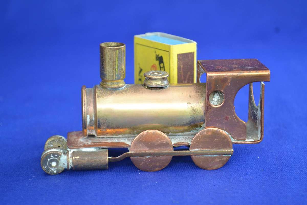 Royal Sable Copper Zimbabwe - Tranch Art Style Steam Locomotive