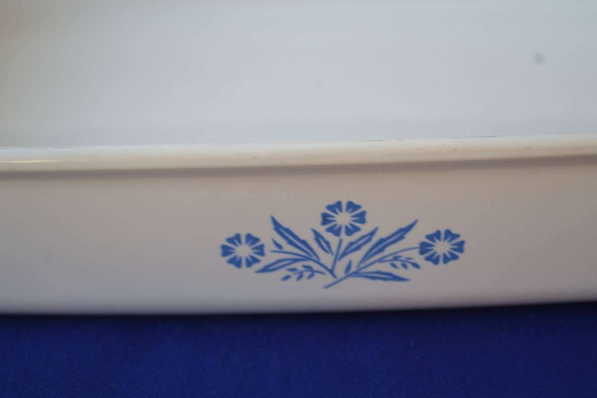 Vintage Corning Ware Cornflower Blue Roasting / Lasagne Dish and Loaf Pan