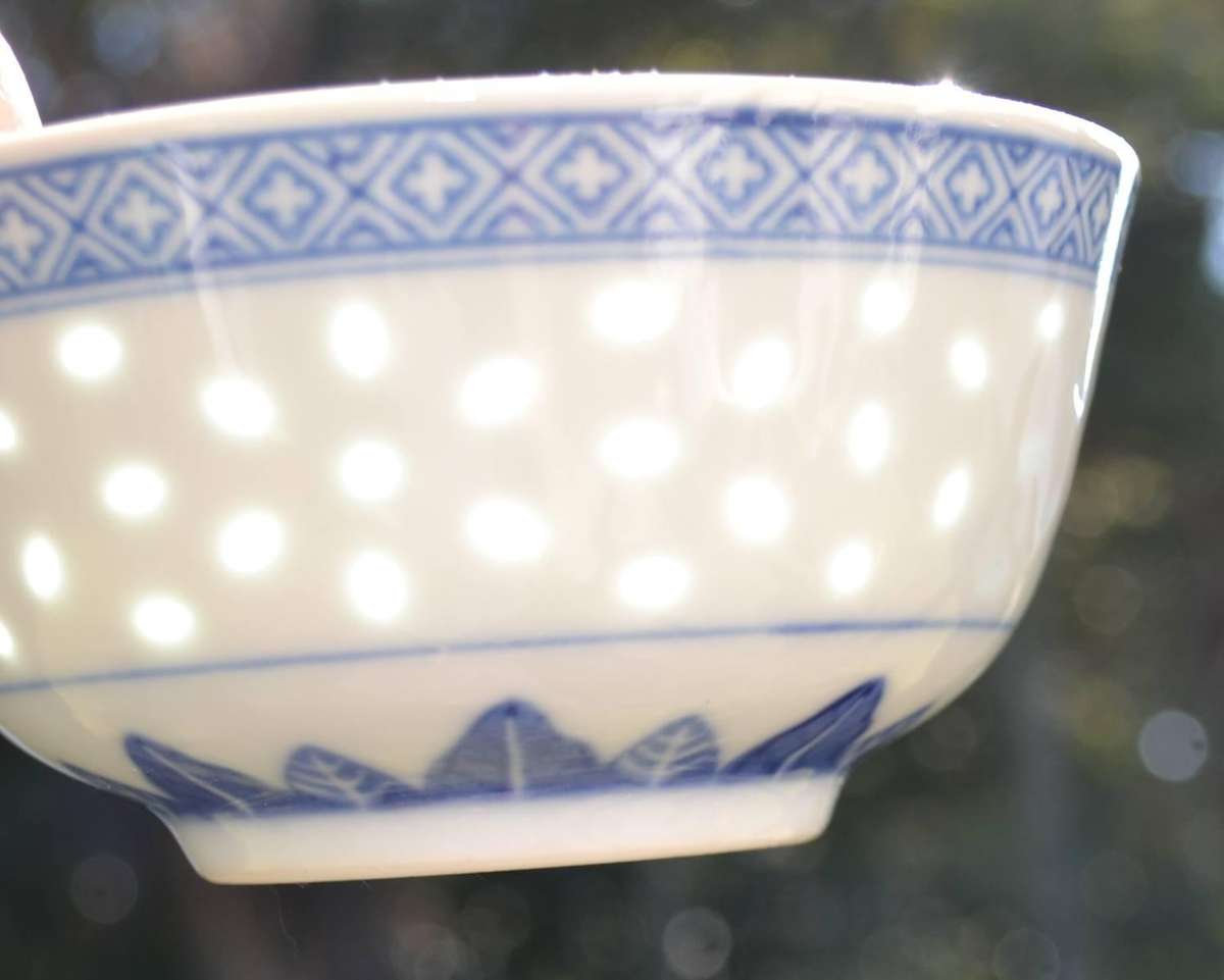 Jindgezhen  Porcelain Blue and White Rice Grain Pattern Set - 18 Pieces