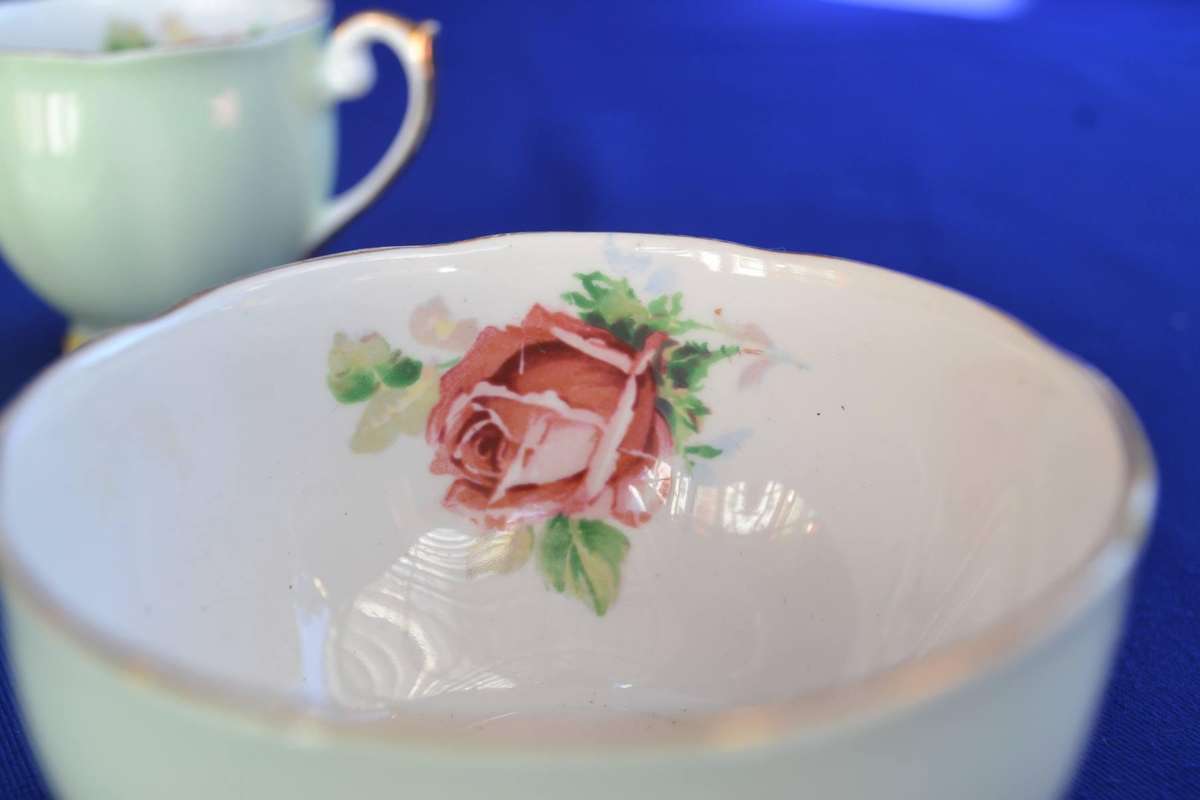 Queen Anne Duo, Sugar Bowl and Creamer - Vintage