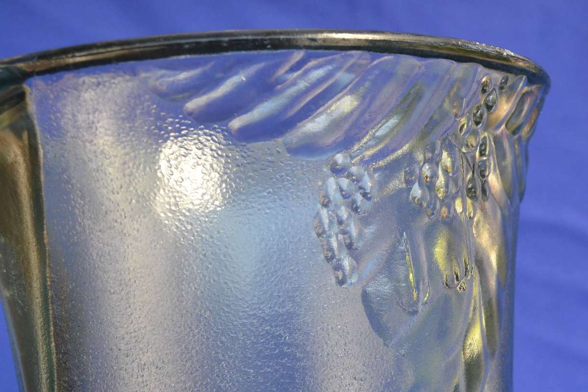 Large Vinrage Heavy Textured Glass Wine Cooler / Ice Bucket