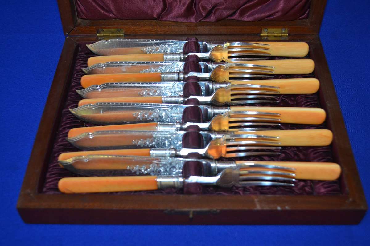 Martin Hall & co Vintage Engraved  Silver plated Fish Knife and Fork set in presentation Box